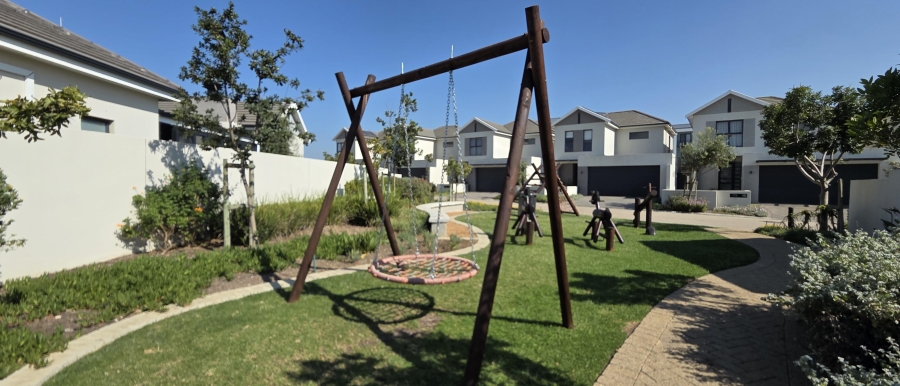 To Let 3 Bedroom Property for Rent in Groot Phesantekraal Estate Western Cape
